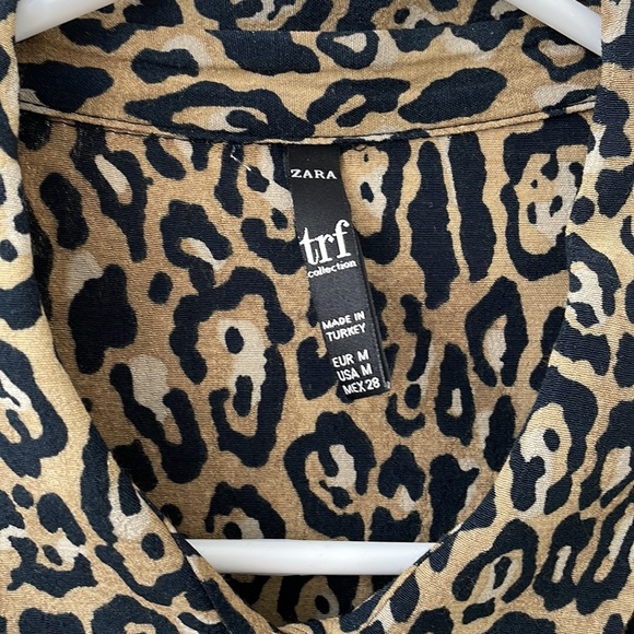 Zara Animal Print Button Down Shirt Blouse Medium - Picture 3 of 8